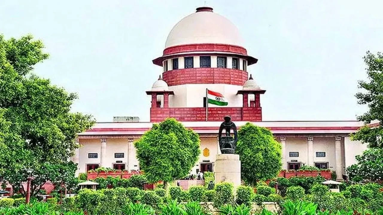 बोधगया मंदिर अधिनियम चुनौती खारिज, सुप्रीम कोर्ट ने हाईकोर्ट जाने को कहा बोधगया मंदिर अधिनियम चुनौती खारिज, सुप्रीम कोर्ट ने हाईकोर्ट जाने को कहा