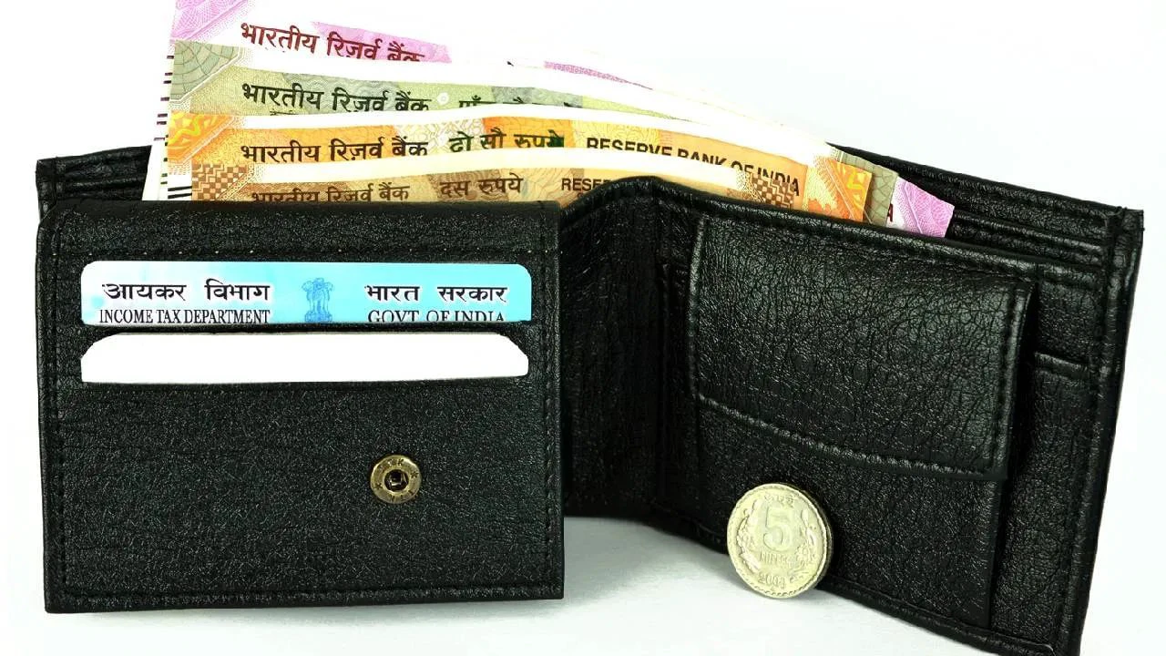 अगर आप ये गलतियां करते हैं तो आपका बटुआ खाली हो जाएगा, जानिए वास्तु टिप्स अगर आप ये गलतियां करते हैं तो आपका बटुआ खाली हो जाएगा, जानिए वास्तु टिप्स