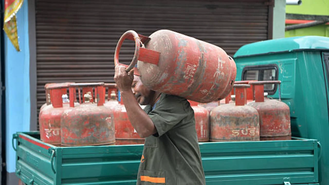 📣টাটকা আপডেট📰 - ShareChat