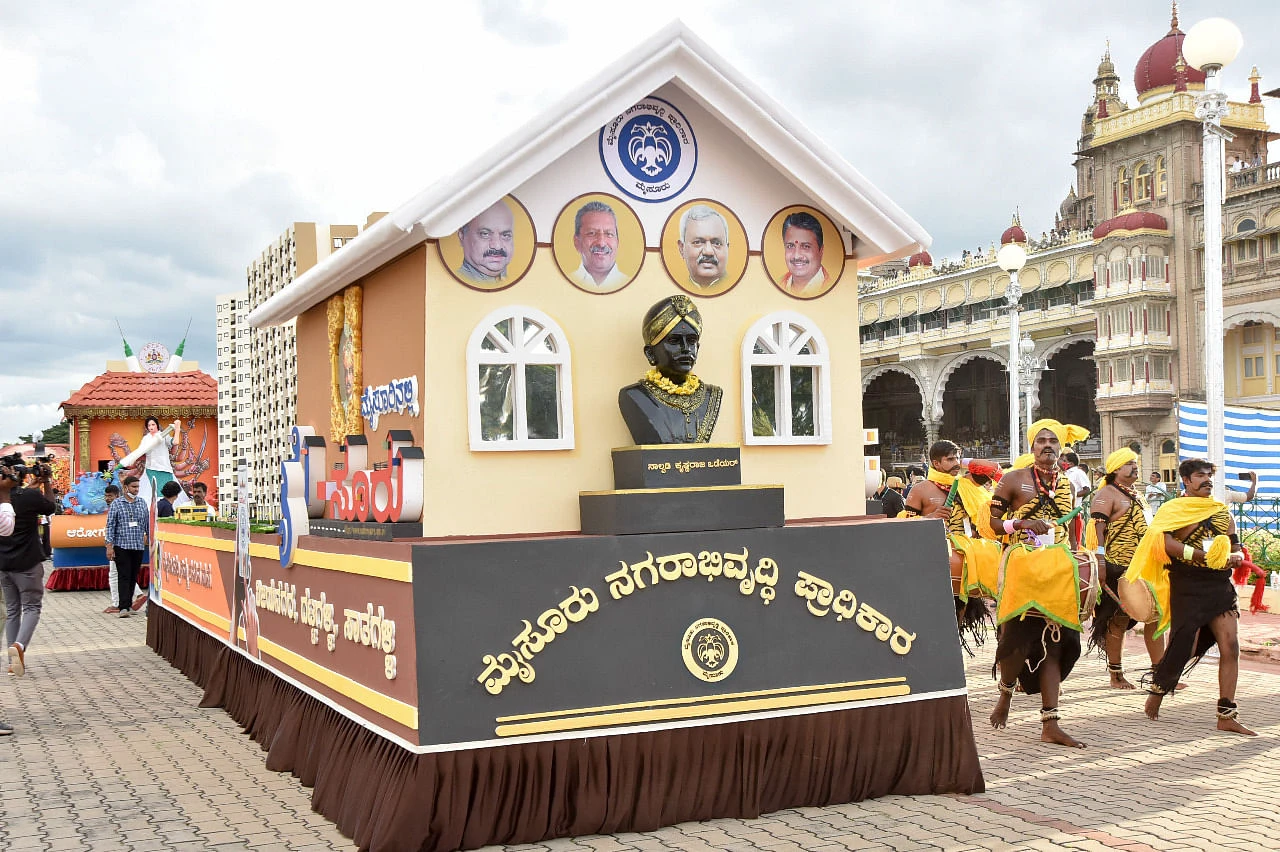 ಮೈಸೂರು ದಸರಾ | ಜಂಬೂಸವಾರಿಗೆ 50 ಸ್ತಬ್ಧಚಿತ್ರ