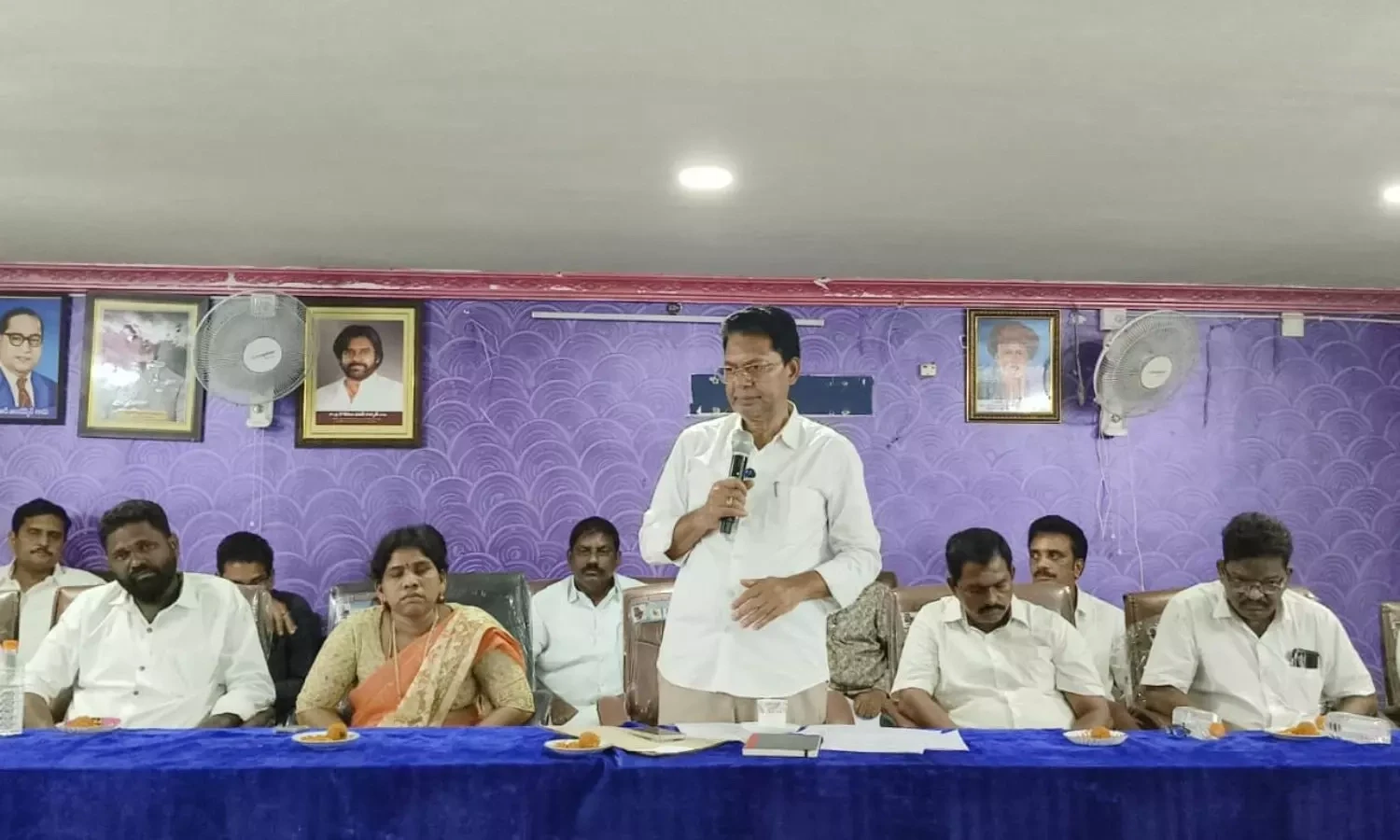 Rajole: అభివృద్ధి పనులపై ఎమ్మెల్యే దేవ వరప్రసాద్ సమీక్ష