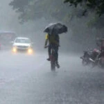 സംസ്ഥാനത്ത് വേനല്‍മഴ ശക്തമാകുന്നു; 10 ജില്ലകളില്‍ മഴ മുന്നറിയിപ്പ്