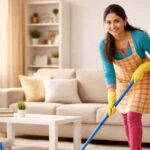 Vastu Tips for Cleaning: घर में पोछा लगाते समय रखे इन बातों का ध्यान, वरना हो सकती है धन हानि!