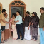 സനു മഠത്തിലിന്റെ മകൻ മൃദുലിന് നവയുഗം വിദ്യാഭ്യാസസഹായ ഫണ്ട് കൈമാറി