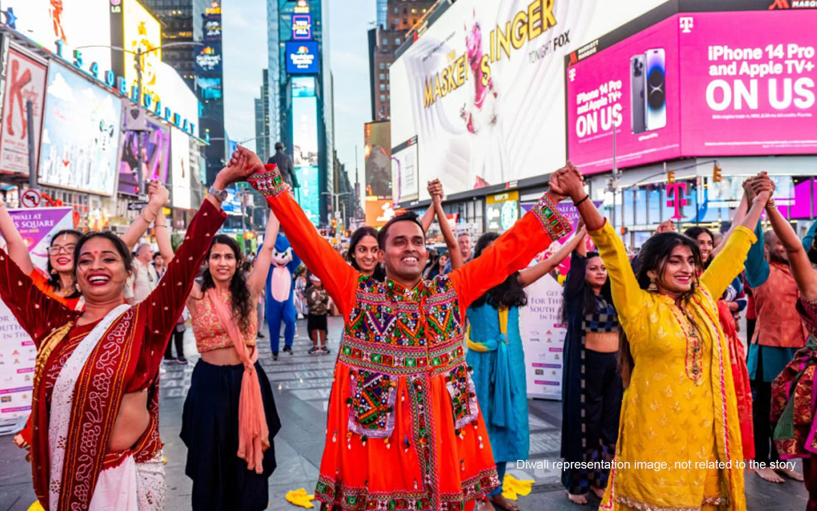 Wife's Dress: Indian Man Offends American Lady