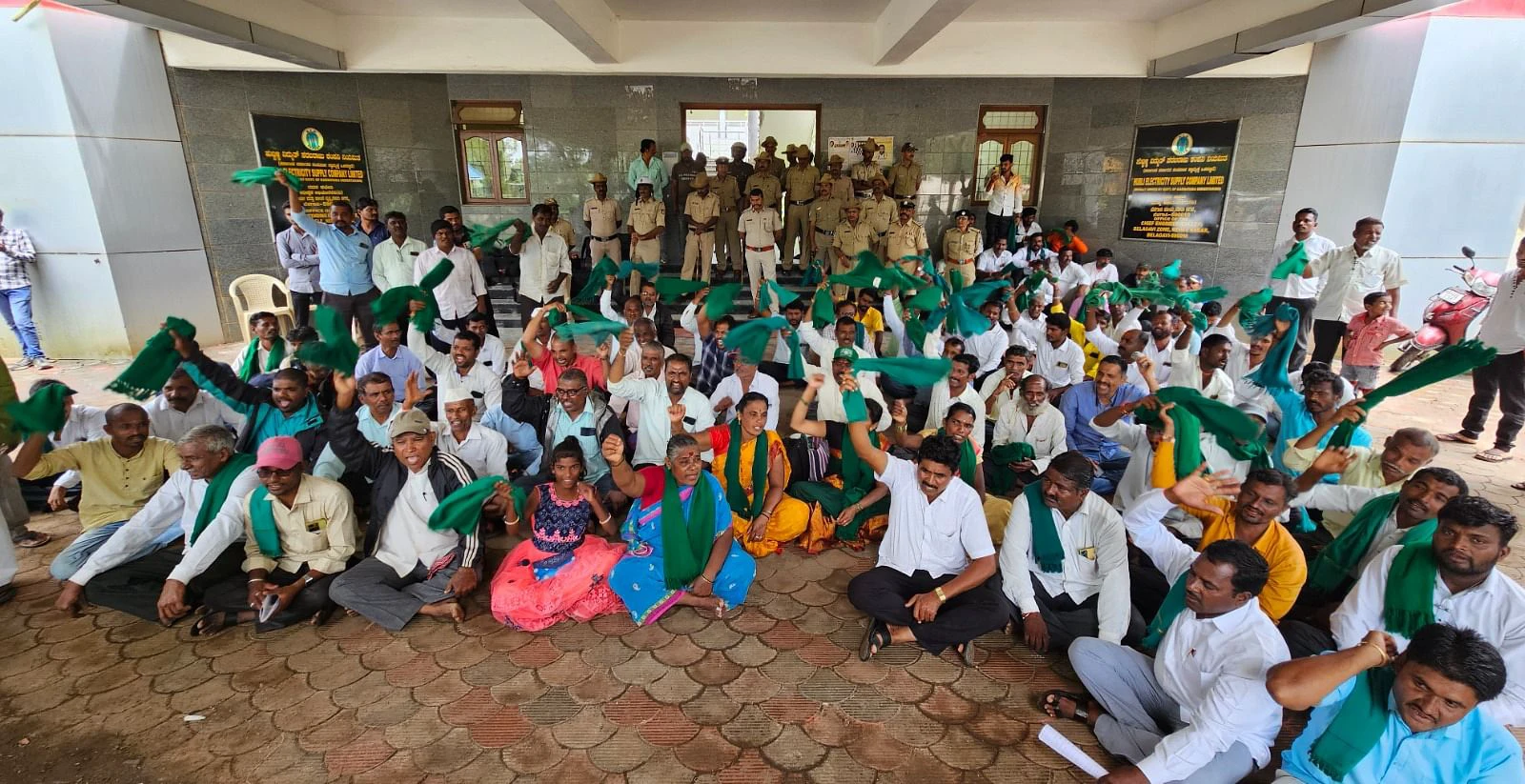 ಪಂಪ್‌ಸೆಟ್‌ಗಳಿಗೆ ಆಧಾರ್‌ ಜೋಡಣೆ ಕೈಬಿಡಲು ಆಗ್ರಹ