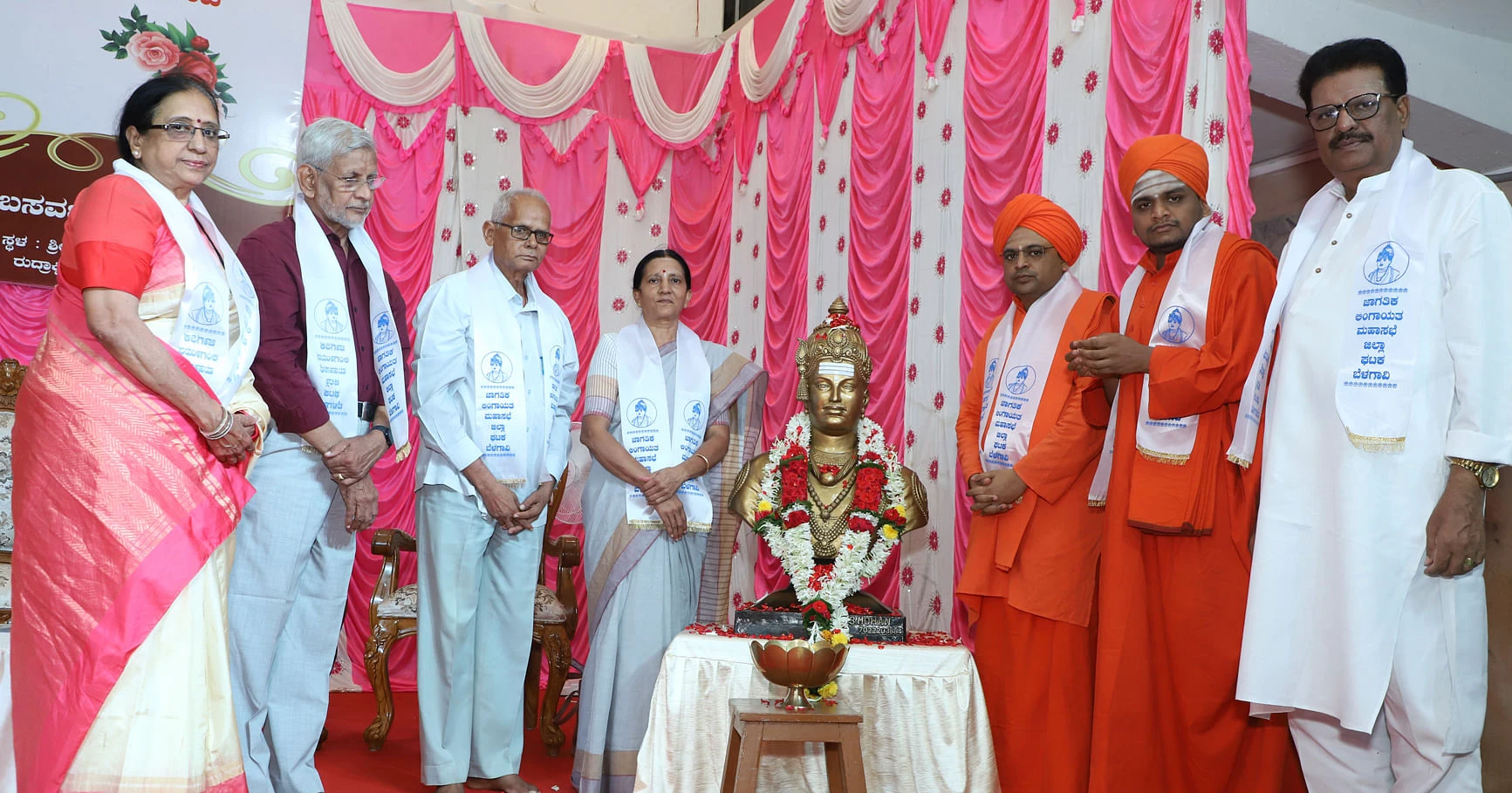 ಬಸವಣ್ಣ ಪಾವಿತ್ರ್ಯತೆ ಕಲಿಸಿದ ಪುರುಷೋತ್ತಮ: ಸಿದ್ಧಬಸವ ದೇವರು