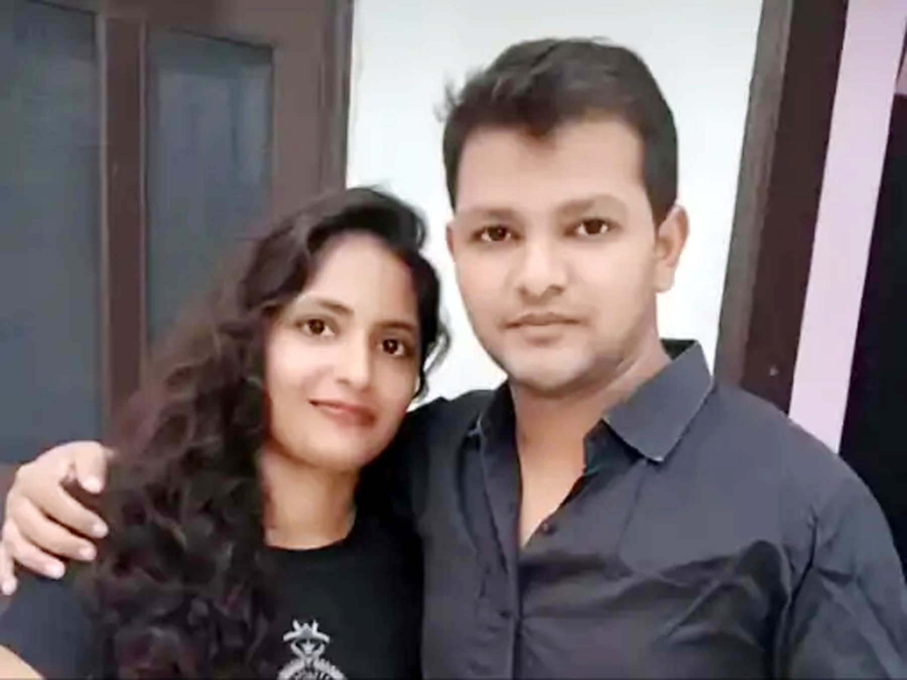 गुरुग्राम: नर्सिंग ऑफिसर रितु व कांस्टेबल अजय का एक ही चिता पर हुआ अंतिम संस्कार