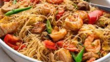 Simple Recipe During Pandemic: Singaporean Noodles