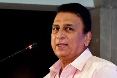 'Cancel The Contracts': Sunil Gavaskar Wants BCCI To Punish Overseas IPL Stars Who 'Feign An Injury'