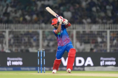 KKR vs DC LIVE Score, IPL 2026: KKR's Playoff Hopes End After 3 Overs; KL Rahul Off To Classy Start