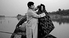 Documenting The Dying Art Of India's Jatra Artists