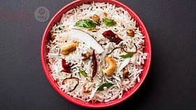 தேங்காய் சாதம் ஒரு புது ஸ்டைல்ல செய்யலாம் வாங்க!
