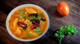 சுவை மிகுந்த காரைக்குடி சாம்பார்  மற்றும்  பீர்க்கங்காய் மோர் குழம்பு!