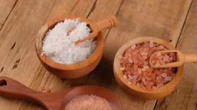 வெள்ளை உப்பு Vs பிங்க் உப்பு: எதில் அதிக நன்மைகள் தெரியுமா?