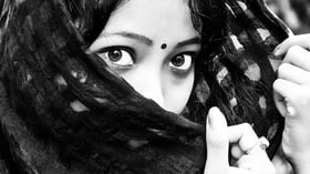 கருப்புதான் எனக்குப் புடிச்ச கலரு. வண்ணங்களில் இல்லை வேறுபாடு!