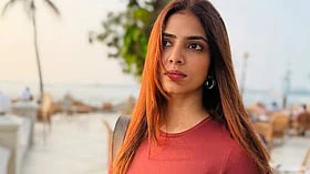 நீங்கள் எப்போது அழுதீர்கள்..? "மிகுந்த தனிமையில்.." - மாளவிகா மோகனன் பகிர்ந்த வருத்தம்!