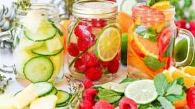 வீட்டில் இருக்கும் பொருட்களை வைத்து Alkaline Water சுலபமாக தயாரிக்கலாம்!