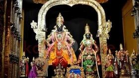 ஏழையின் சிரிப்பில் காட்சி தந்த பாண்டுரங்கன்!