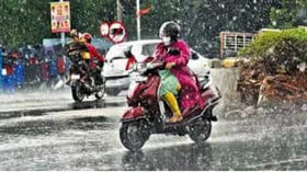 மழைக்காலத்தில் வண்டி ஓட்டிச் செல்லும்போது கடைப்பிடிக்க வேண்டிய பாதுகாப்பு முறைகள்!
