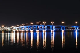 பற்றி எரியும் போர் மேகங்கள்! 8 முக்கிய பாலங்களை குறிவைக்கும் ஈரானிய ஏவுகணைகள் - பீதியில் உலக நாடுகள்!