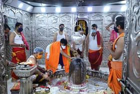 Ujjain: Anushthan to end corona begins at Mahakal temple