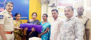 శిశు విక్రయాలు జరిపితే కఠిన చర్యలు