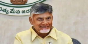 పోలవరం ప్రాజెక్టు నిర్వాసితులకు పరిహారం అందచేసిన ముఖ్యమంత్రి చంద్రబాబు