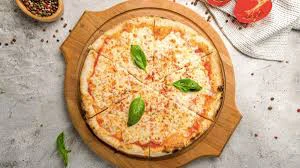 Maida-Free Pizza : घर पर मिनटों में बनाएं बाजार जैसा सूजी पिज्जा, सेहत भी रहेगी दुरुस्त ,नोट करें आसान रेसिपी