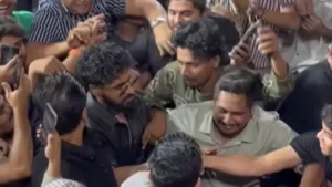 Watch: Emiway Bantai make a grand appearance at a festive Ramadan event in Mumbai