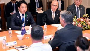 Australia, Japan sign deal for Japanese-designed warships