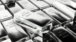 Silver Crashes 3% to $70.58; MCX Silver Falls Rs 6,979