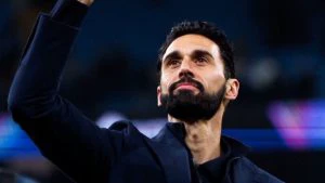 Álvaro Arbeloa brushes off future speculation, says only seven La Liga matches matter