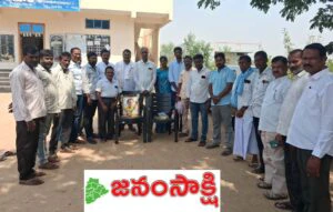 మాజీ ప్రధాని రాజీవ్ గాంధీ సేవలు చిరస్మరణీయం