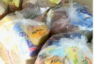 തൃശൂരില്‍ വോട്ടിനായി കിറ്റ് വിതരണം ചെയ്തെന്ന് പരാതി: കേസെടുത്തു | Vote