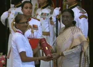 Prez Murmu honours nursing personnel with National Florence Nightingale Awards