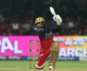 గేల్ రికార్డ్ సమం చేసిన పాటీదార్