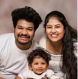 యష్మి బుజ్జగించగానే ఏడుపు ఆపాడుఅచ్చం అవినాష్ అన్న పోలికే!