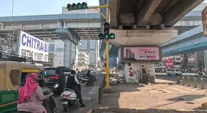 અંતે રાજકોટમાં બપોરે 1થી 4 ટ્રાફિક સિગ્નલો બંધ થયા