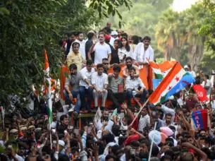Thousands join 'March for Democracy' as INDIA bloc petitions Supreme Court against ECI amid SIR row; Rahul Gandhi thanks supporters