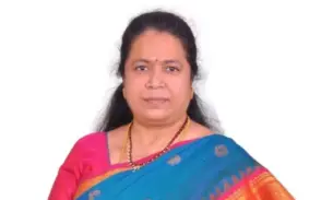 Telangana: Konda Couple Adopt Wait-And-Watch Approach