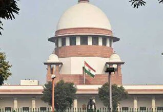 பள்ளிகளில் இலவச நாப்கின்: சுப்ரீம் கோர்ட்டில் நாளை விசாரணை