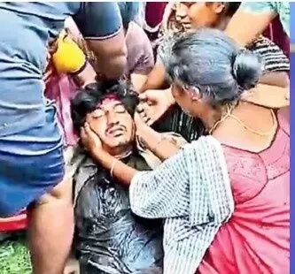 అరరే.. 'అభినయం' అడ్డం దిరిగింది!
