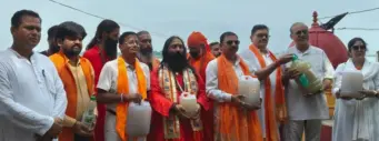 लक्ष्मण टीला पर बिठूर के गंगाजल से जलाभिषेक, पुलिस रोक के बावजूद संगठन अडिग