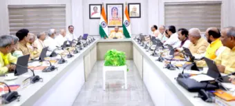 यूपी कैबिनेट बैठक: 23 प्रस्ताव पास, क्या बदलेगा और किसे होगा फ़ायदा? स्मार्ट स्कूल से किसान और चित्रकूट लिंक एक्सप्रेसवे तक