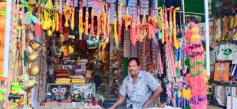 ଆଗକୁ ରାକ୍ଷୀପୂର୍ଣ୍ଣିମା : ଡିଜାଟାଲ୍ ଯୁଗରେ ବି ଲୋକଙ୍କ ଭରସା ପାଲଟିଛି ଭାରତୀୟ ଡାକସେବା