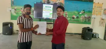 సన్న వరిసాగు రైతులు విత్తనాల వివరాలు నమోదు చేసుకోవాలి