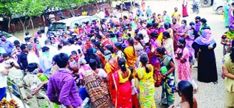 ఆర్థిక సాయంలో అవకతవకలు లేకుండా చూడాలి