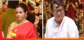 মহাঅষ্টমীর সকালে জমজমাট মল্লিকবাড়ি, সাবেকি সাজে নজর কাড়লেন কোয়েল