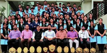 ಹಾಸನ: ಎಚ್‌ಕೆಎಸ್ ಕಾಲೇಜಿಗೆ ತಾಲ್ಲೂಕು ಮಟ್ಟದ ಕ್ರೀಡಾಕೂಟದಲ್ಲಿ ಸಮಗ್ರ ಪ್ರಶಸ್ತಿ